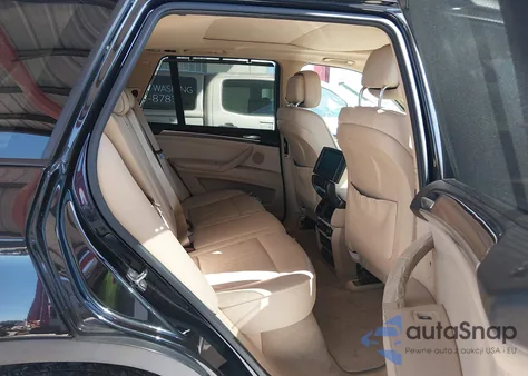 2011 BMW X5 xDrive35I/xDrive35I Premium/xDrive35I Sport Activity z USA, uszkodzony, nr VIN 5UXZV4C50BL409896